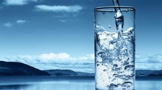 ingesta de agua para perder peso rápidamente
